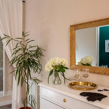 Emperor's View - In Colosseum Apartament *